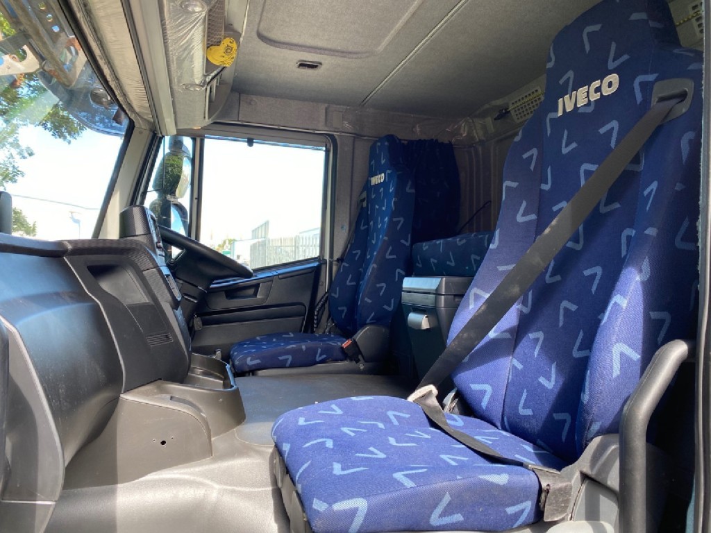IVECO STRALIS 440S46  + Transporter Engineering EVO Car Transporter. 2016