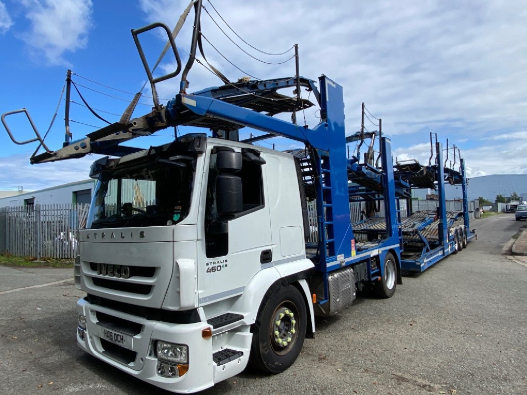 IVECO STRALIS 440S46  + Transporter Engineering EVO Car Transporter. 2016