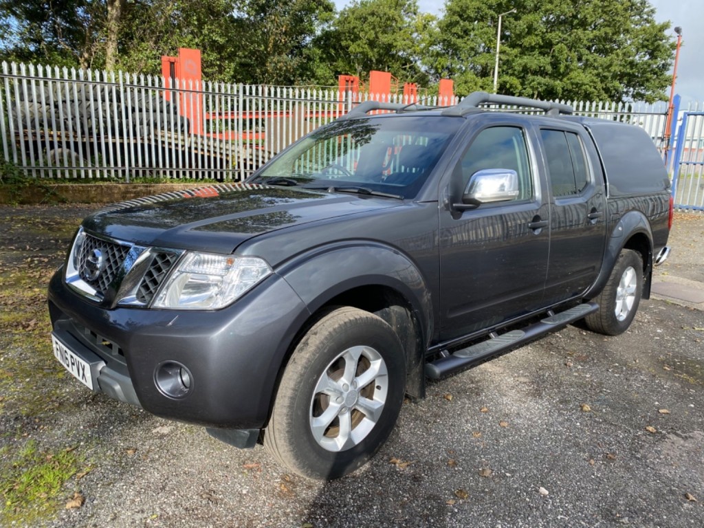 NISSAN NAVARA DCI TEKNA 4X4 Double Cab. 2016