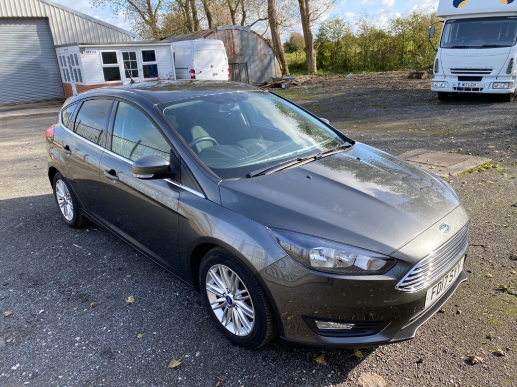 FORD FOCUS ZETEC EDITION 1.0T PETROL. SATNAV. DAB. AIRCON. 2017