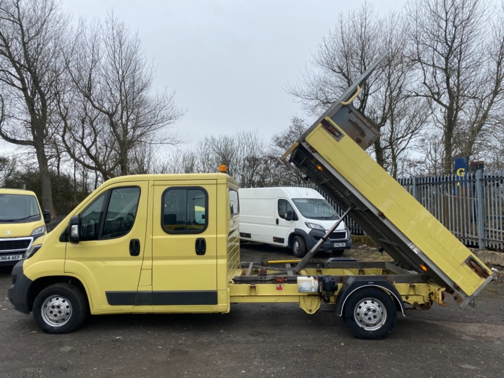 PEUGEOT BOXER Double Cab Dropside Tipper. 42000Miles 2014