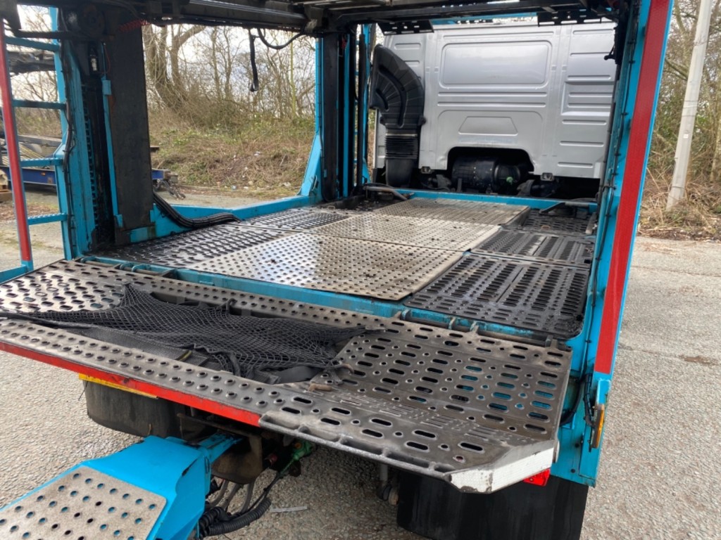 VOLVO FM FM420 6X2 EURO 6 + TRANSPORTER ENGINEERING EVO 6 CAR TRANSPORTER. 2015