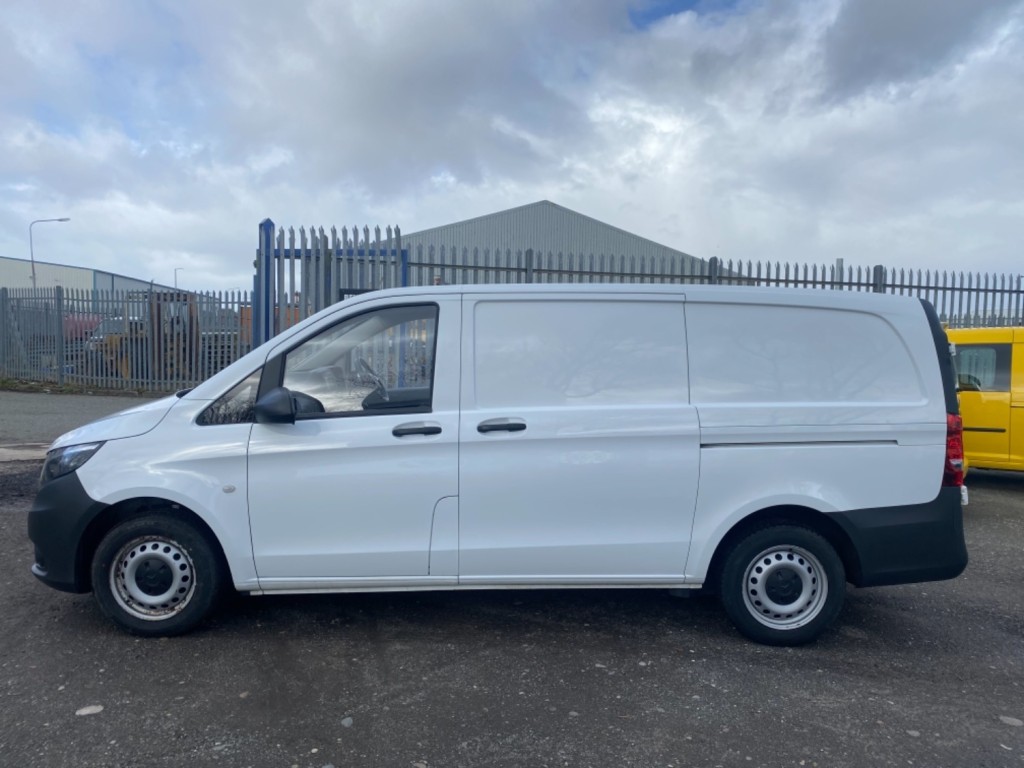 MERCEDES-BENZ VITO 111 CDI LWB Van 28K. FSH. 1 Owner. 2017