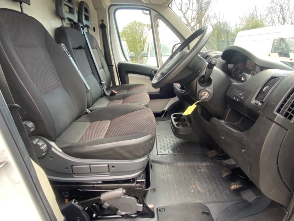 CITROEN RELAY 2.0BlueHDi LWB L3H2 Enterprise. Euro 6. 34000 Miles. AC, NAV. 2018