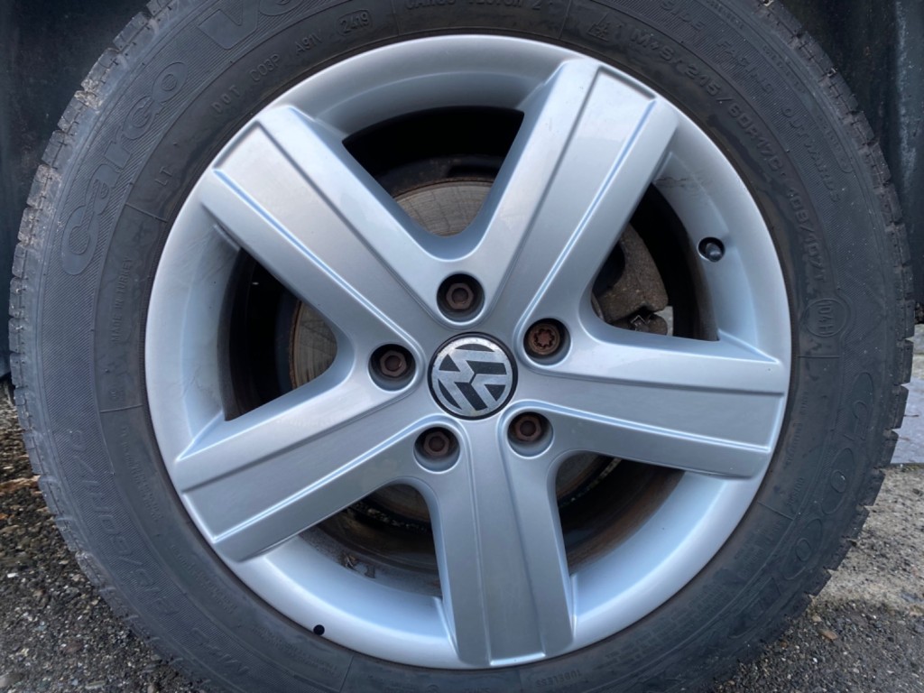 VOLKSWAGEN TRANSPORTER T32 TDI PV HIGHLINE 4MOTION 180 BHP 2015