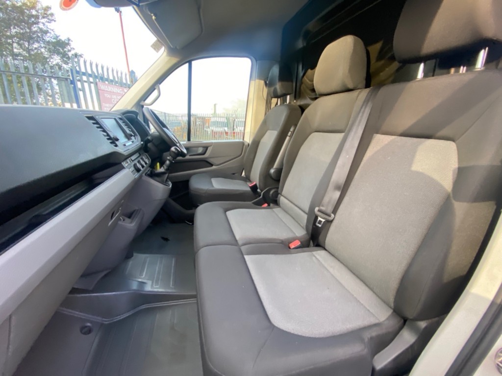 VOLKSWAGEN CRAFTER CR35 TDI LWB STARTLINE 140BHP 2018