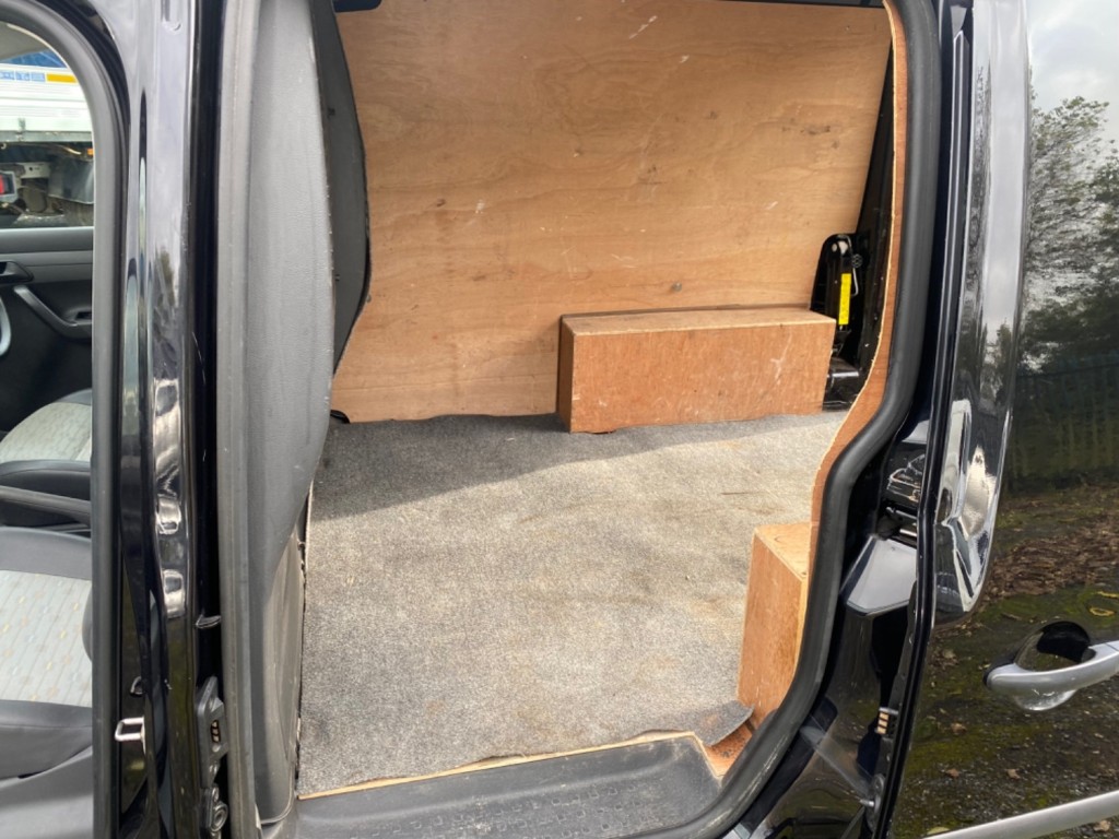 VOLKSWAGEN CADDY C20 TDI BLUEMOTION 102 NO VAT 2012