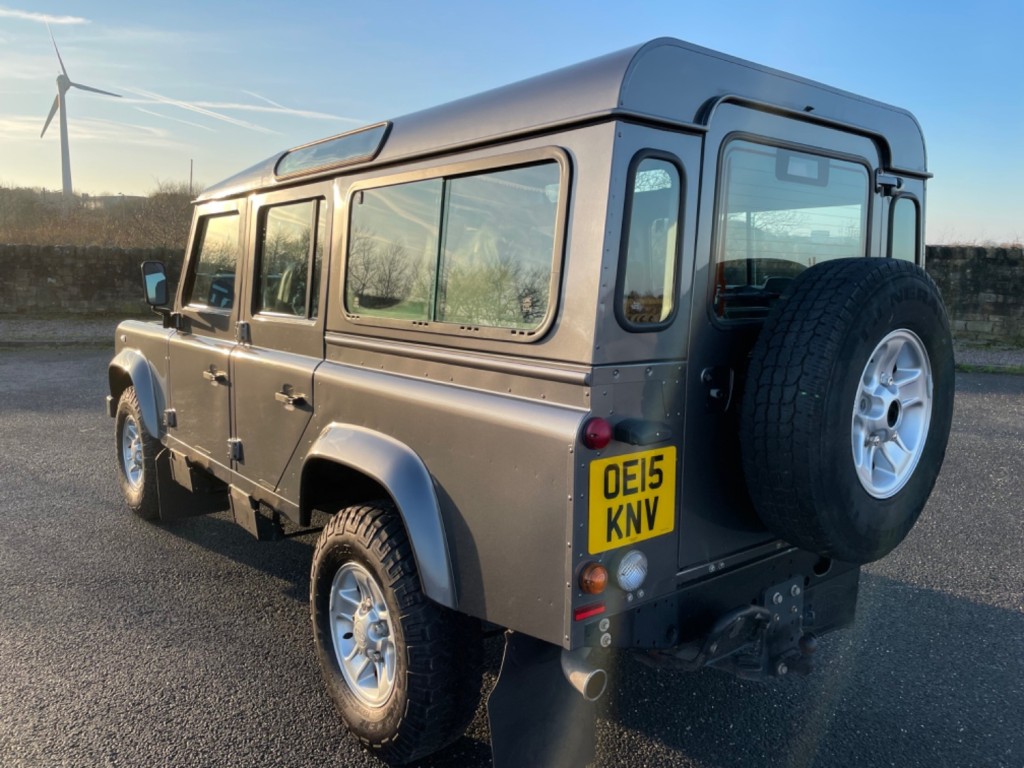 LAND ROVER DEFENDER TD COUNTY STATION WAGON 7 SEAT FSH 2015