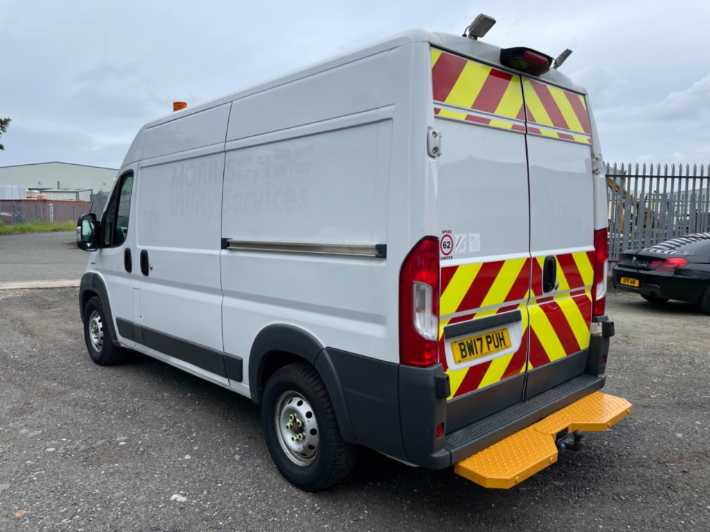 FIAT DUCATO 2.3 Multijet 2 . 150 BHP L2H2 Panel Van 2017