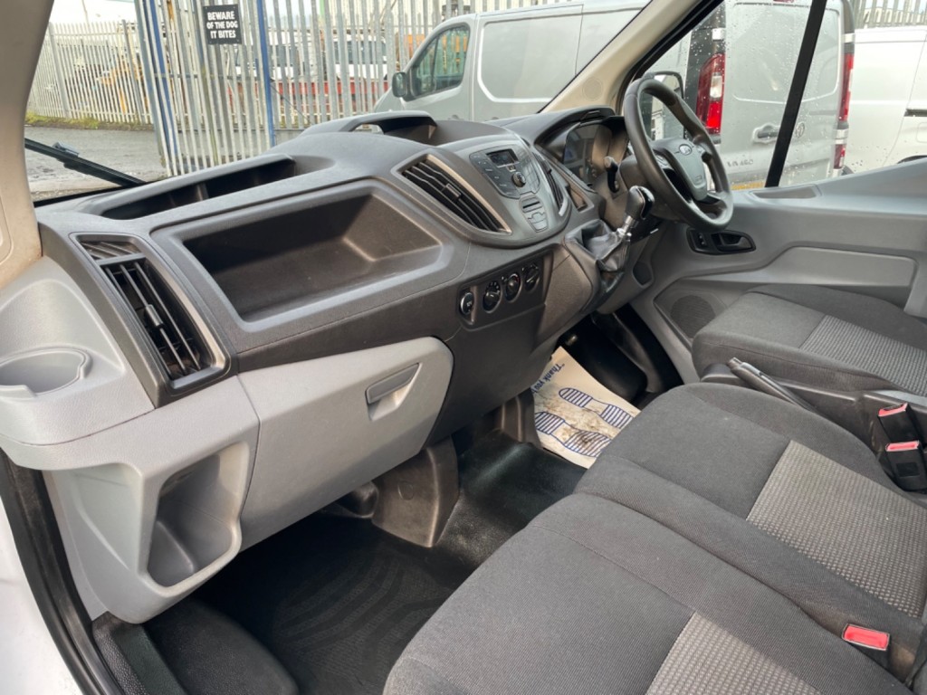 FORD TRANSIT 2.2TDCi Double Cab Tipper. 350 L3 Double Rear Wheels 2015