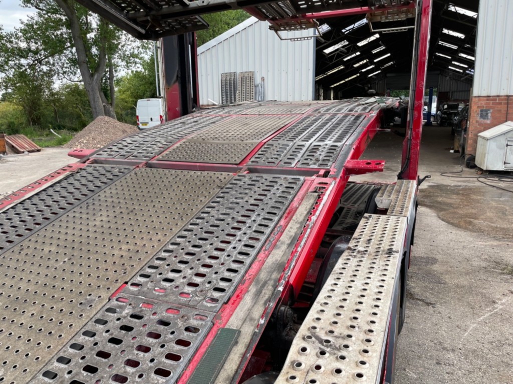 VOLVO FM FM420 6X2R TRANSPORTER ENGINEERING EVO 6 2015