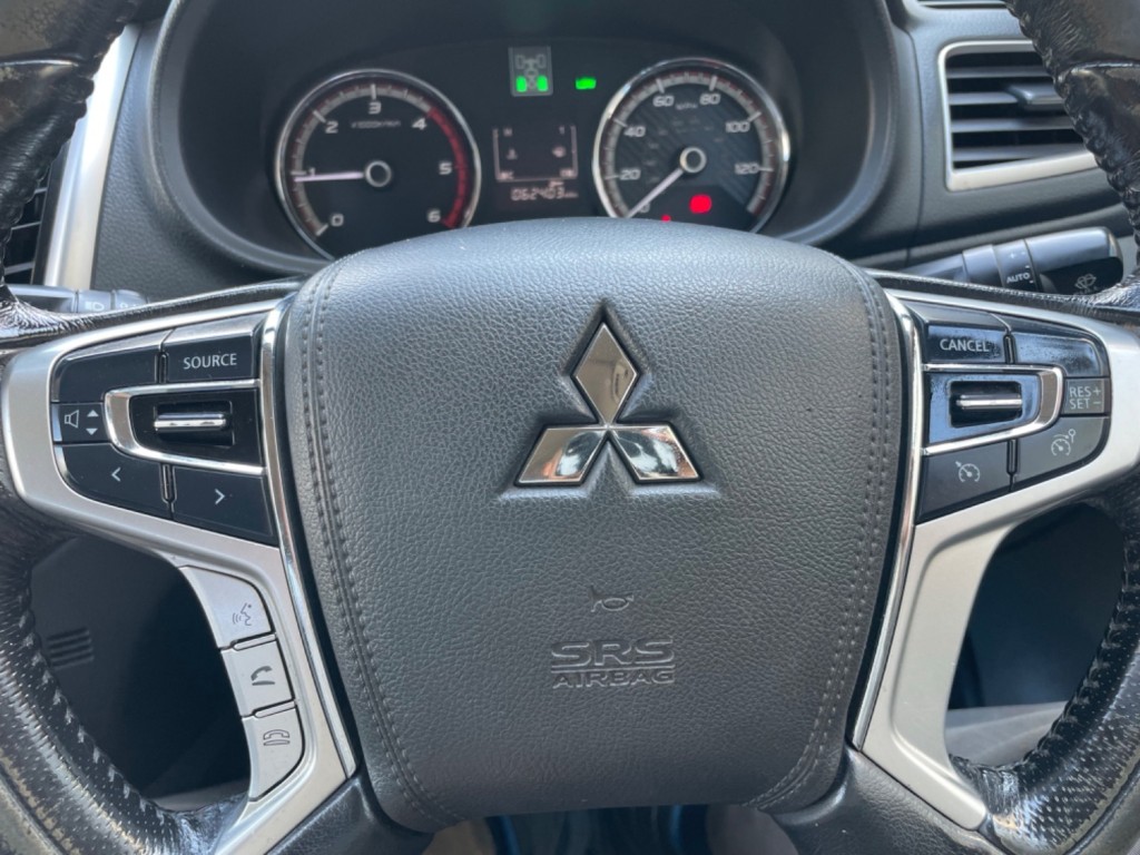 MITSUBISHI L200 DI-D 4WD TITAN Double Cab Pickup. 62k FSh. 2017
