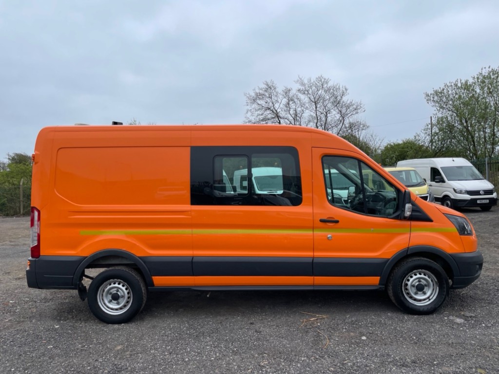 FORD TRANSIT 130BHP RWD Crew Van, Combi. 6 Seats. Heater. 2017