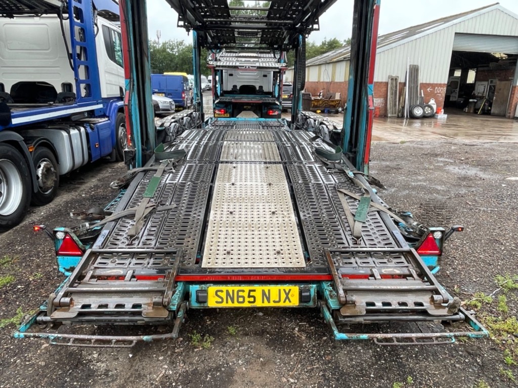 SCANIA P SERIES P410 6x2 EURO 6 + Transporter Engineering EVO6  Car Transporter Trailer. 2015