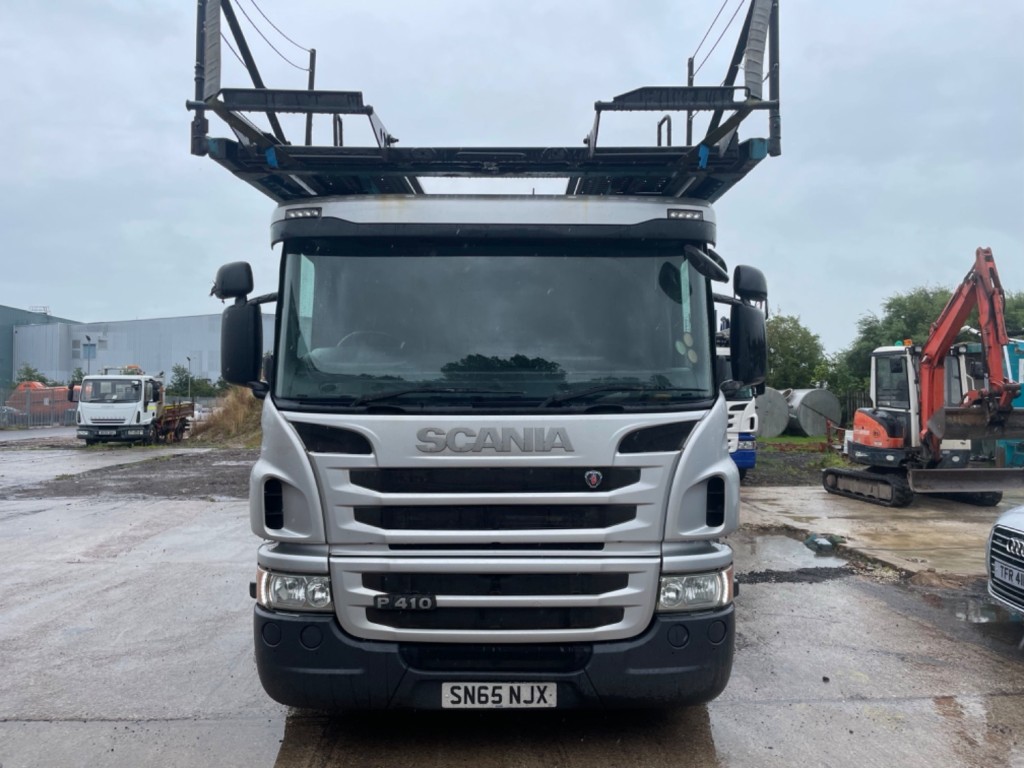 SCANIA P SERIES P410 6x2 EURO 6 + Transporter Engineering EVO6  Car Transporter Trailer. 2015