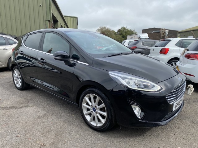 FORD FIESTA 1.0 T EcoBoost Titanium