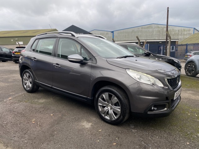 PEUGEOT 2008 1.2 PureTech Active