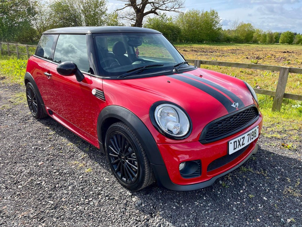 View MINI HATCH 1.6 Cooper Hatch