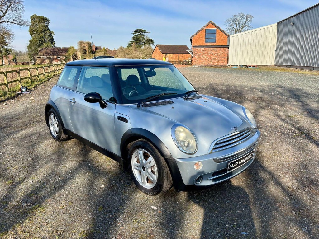 View MINI HATCH 1.6 Cooper Hatch