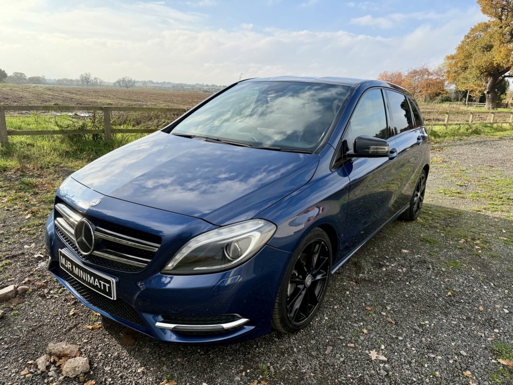 View MERCEDES-BENZ B CLASS 1.8 B200 CDI BlueEfficiency Sport