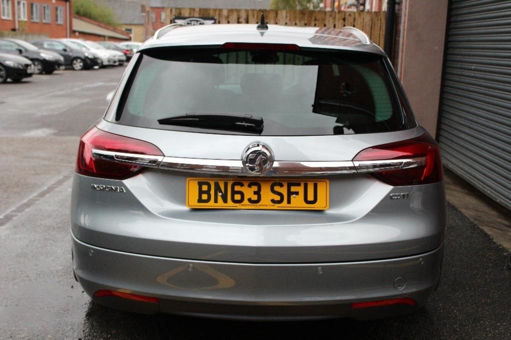 VAUXHALL INSIGNIA