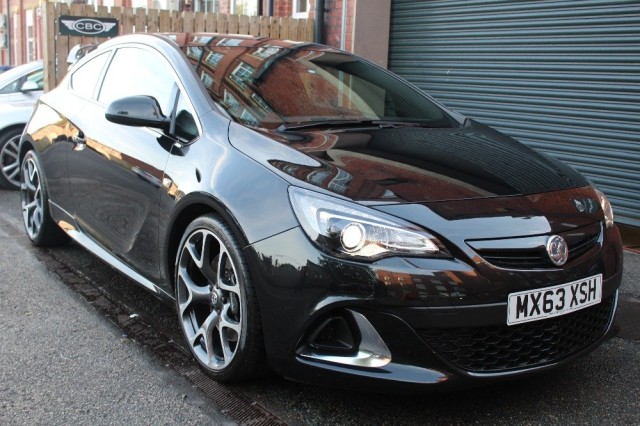 VAUXHALL ASTRA VXR