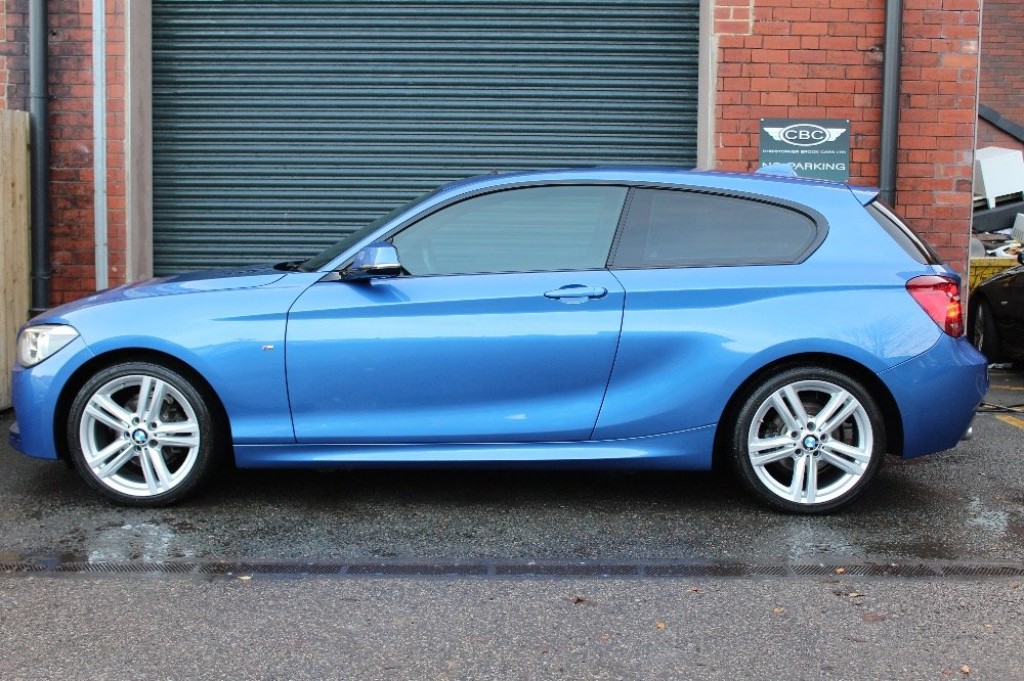 BMW 1 SERIES