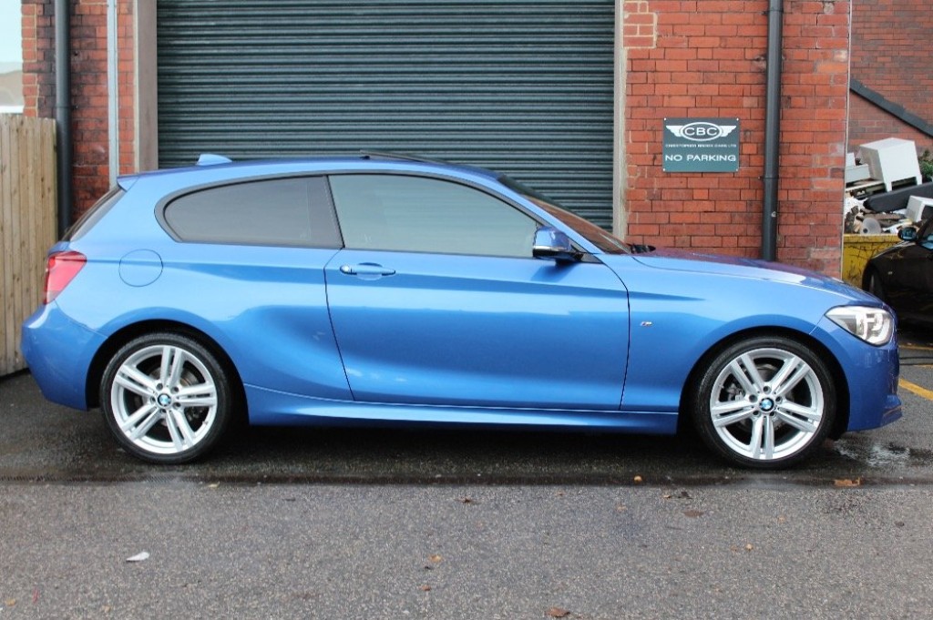BMW 1 SERIES