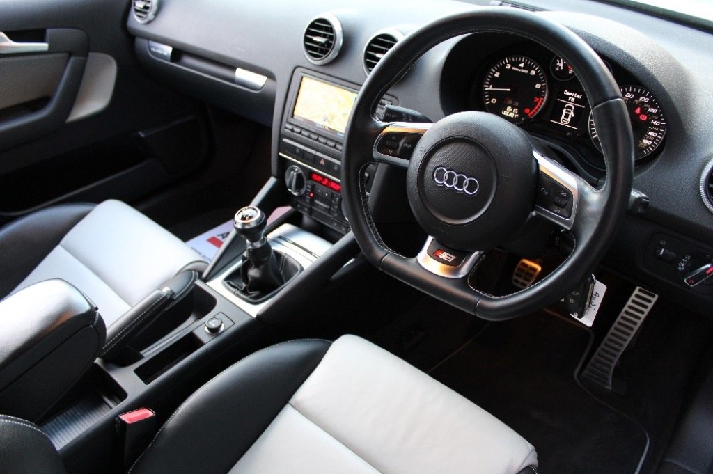 AUDI S3
