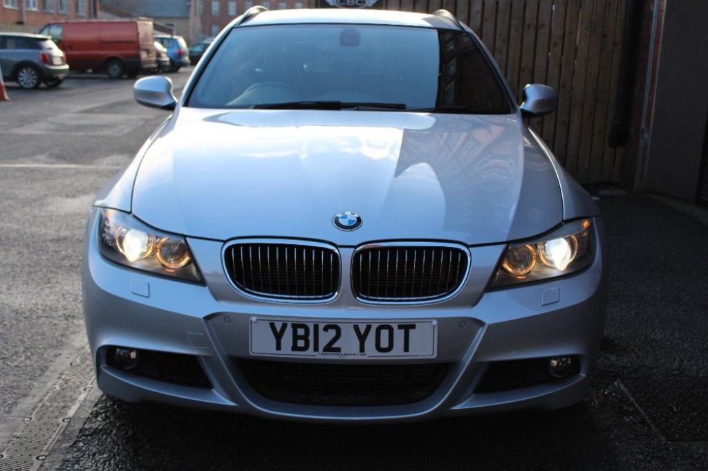 BMW 3 SERIES