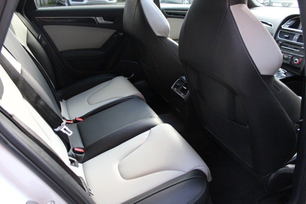 AUDI S4