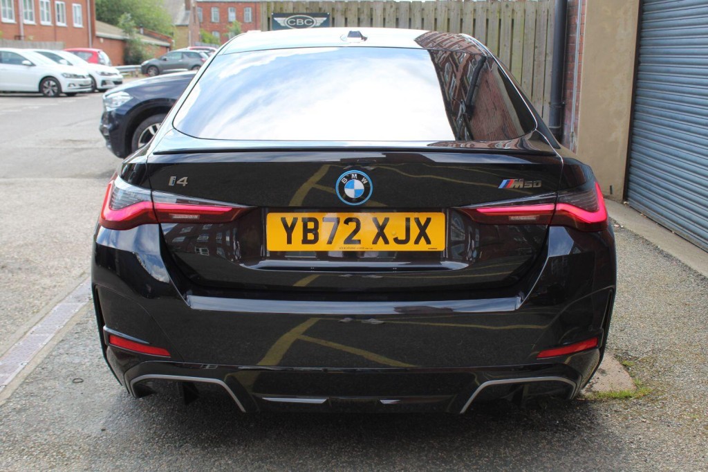 BMW I4