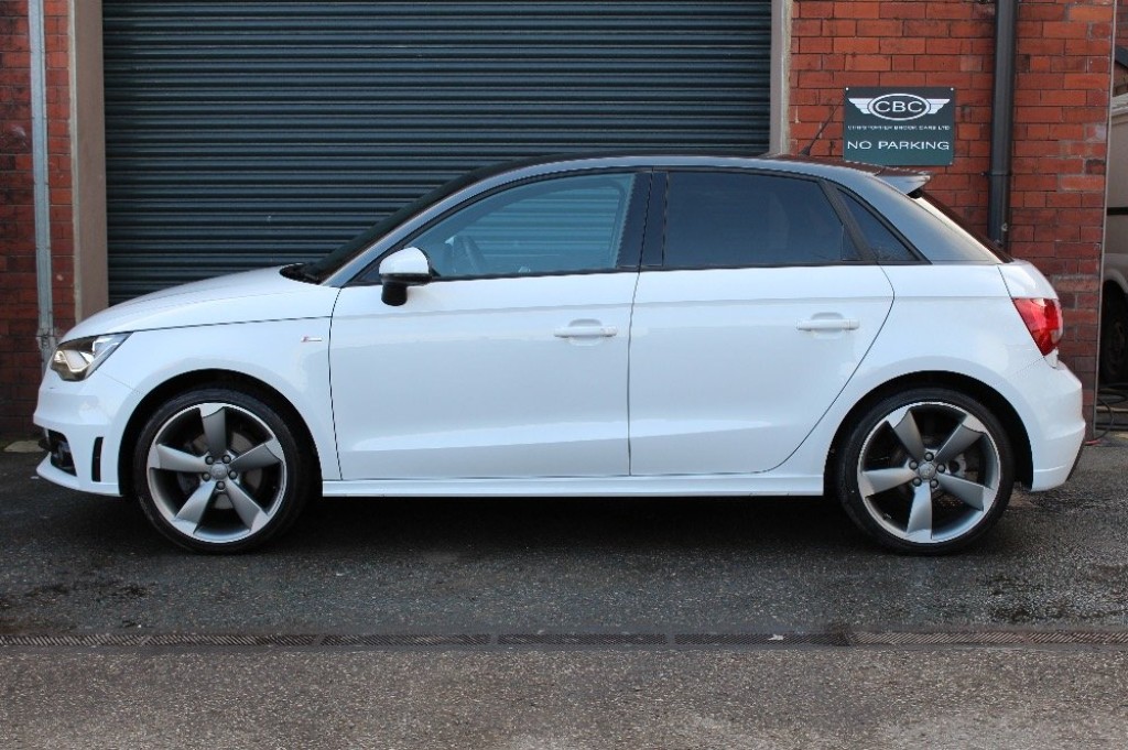 AUDI A1