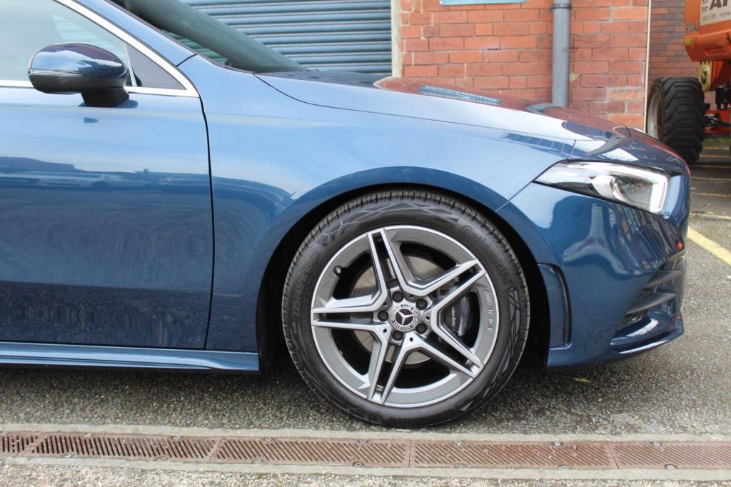 MERCEDES-BENZ A CLASS