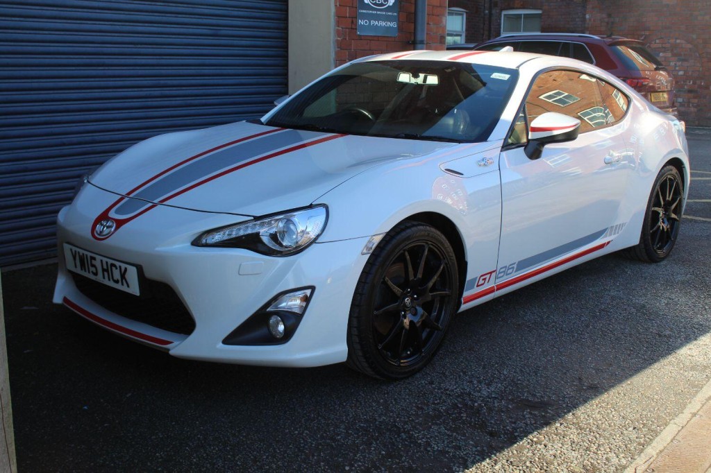 TOYOTA GT86