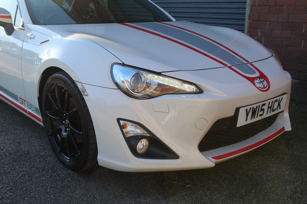 TOYOTA GT86