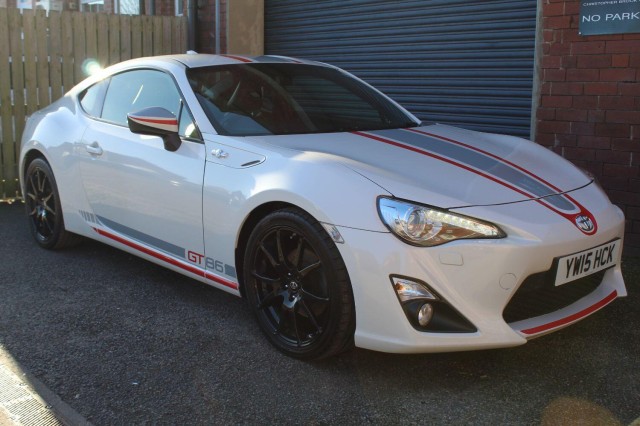 TOYOTA GT86 2.0 Boxer D-4S Blanco