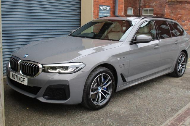 BMW 5 SERIES 2.0 530e xDrive M Sport Touring