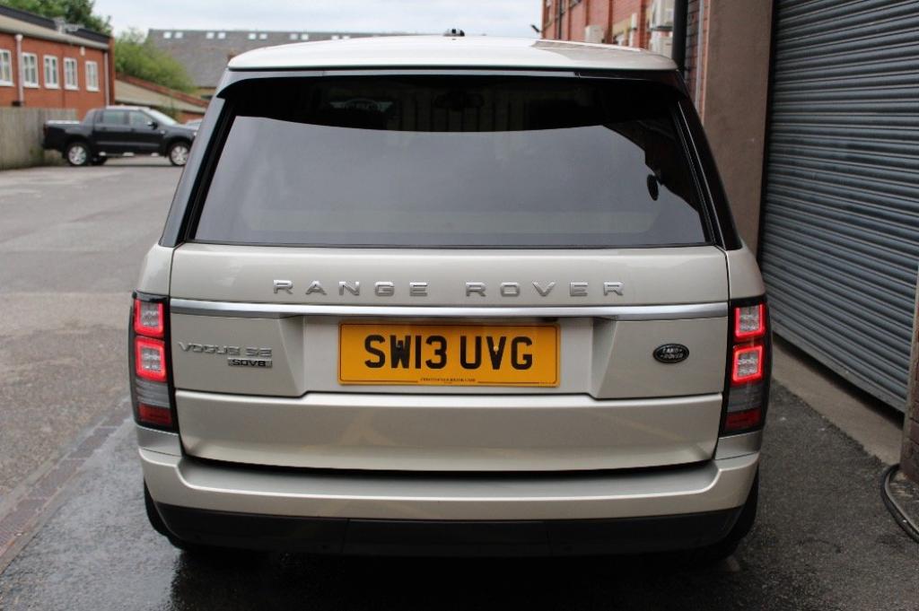 LAND ROVER RANGE ROVER