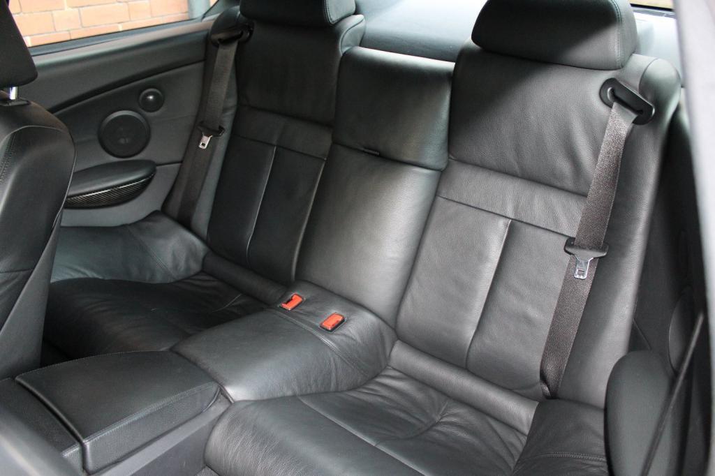 BMW 6 SERIES