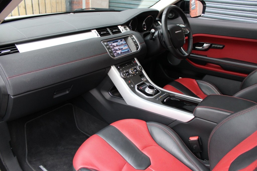 LAND ROVER RANGE ROVER EVOQUE