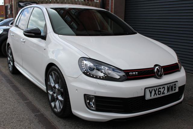 VOLKSWAGEN GOLF GTI EDITION 35