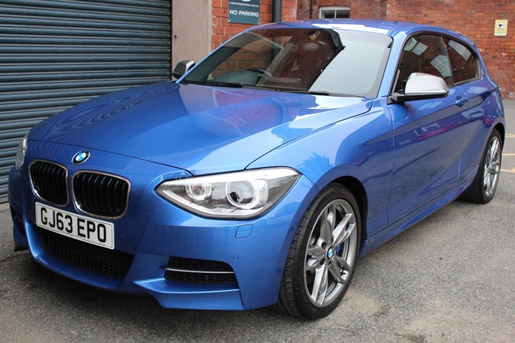 BMW 1 SERIES