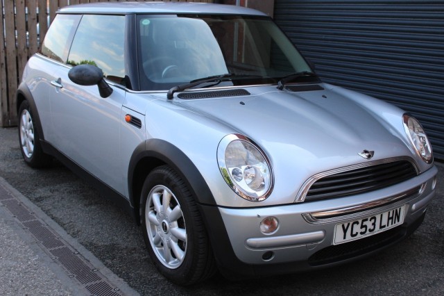 MINI HATCH ONE