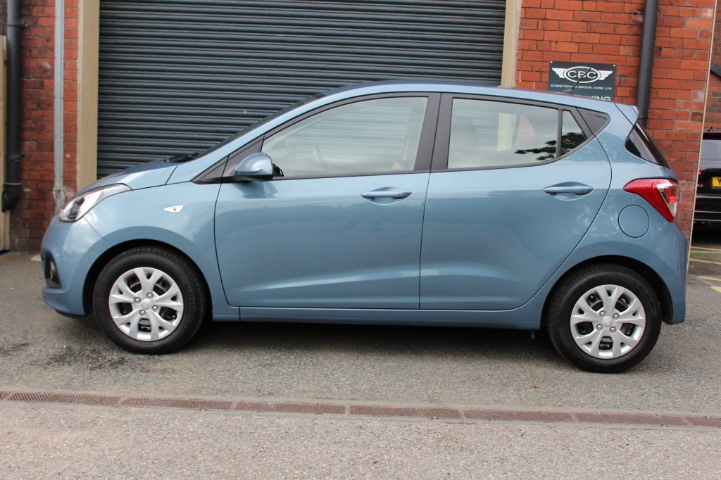 HYUNDAI I10