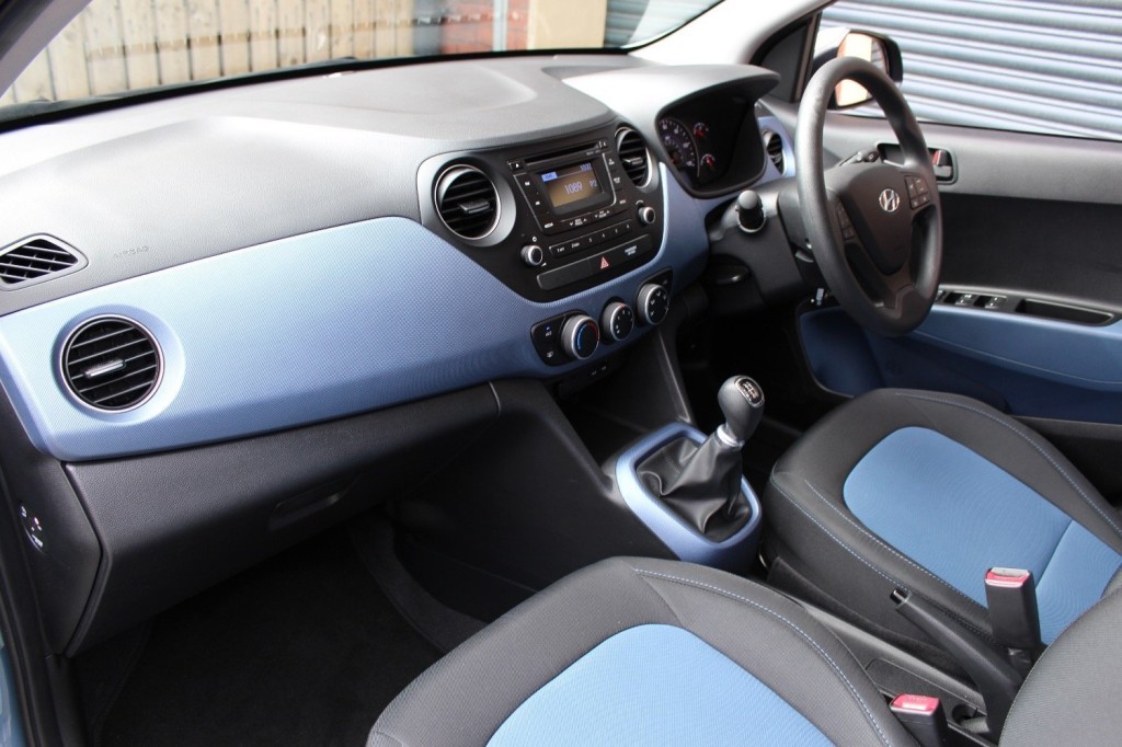HYUNDAI I10