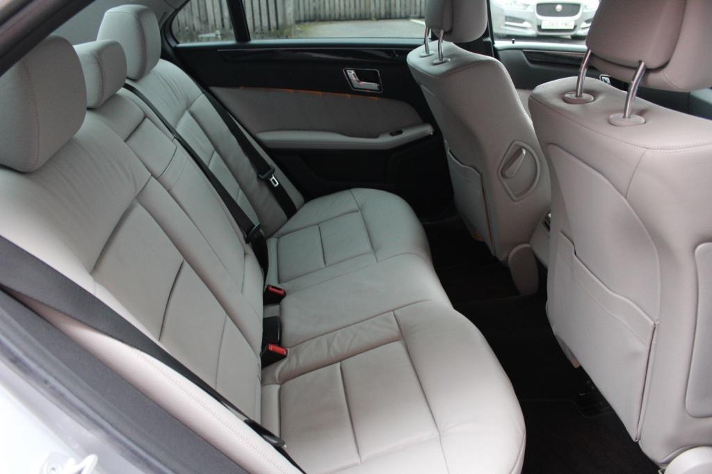 MERCEDES-BENZ E CLASS