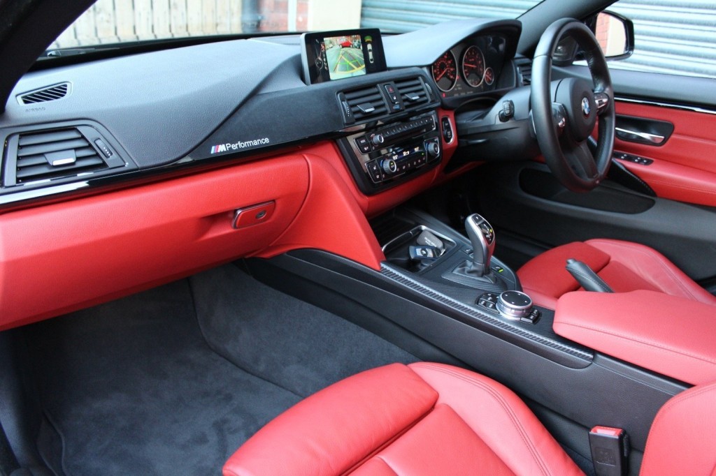 BMW 4 SERIES