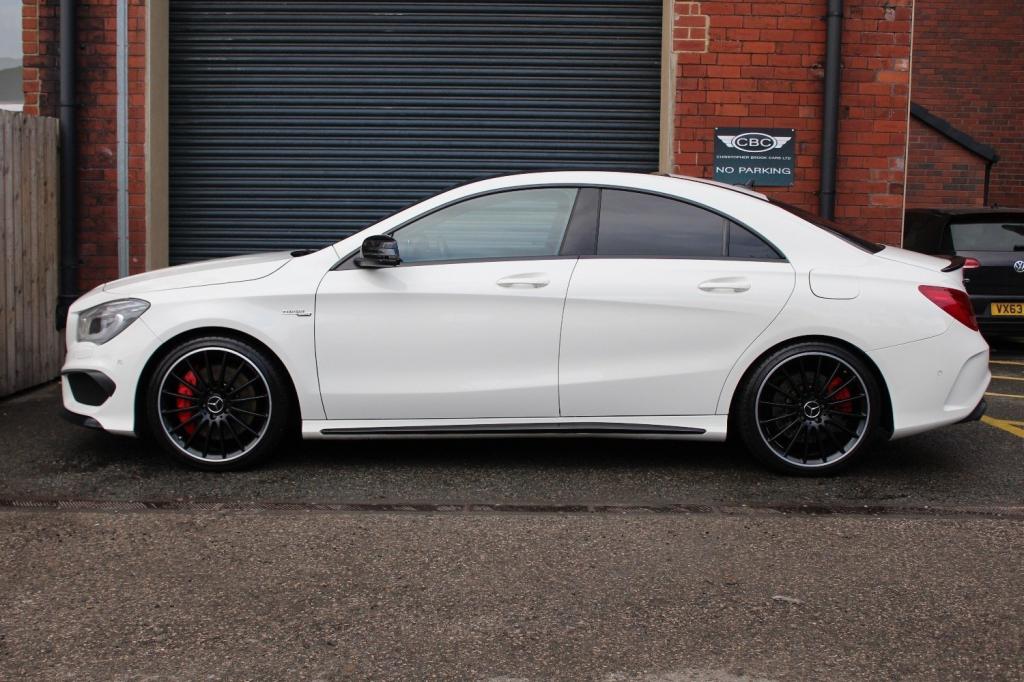 MERCEDES-BENZ CLA