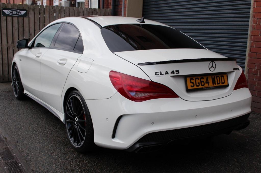 MERCEDES-BENZ CLA